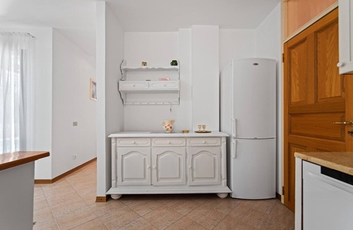 Buje House | Stylish Villa in Buje with outdoor kitchen