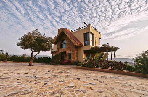 Suwailih Villa | Sultana Farm - Private Pool Villa near Amman