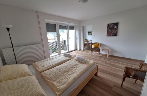 Jesenice Apartment | SummerHouse