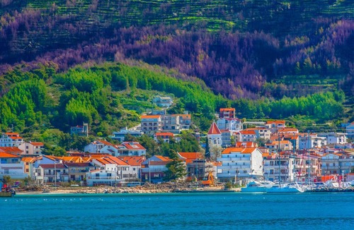 Podstrana Boat Rental | Sun-Kissed Sailing Adventure in Split-Dalmacia, Croatia