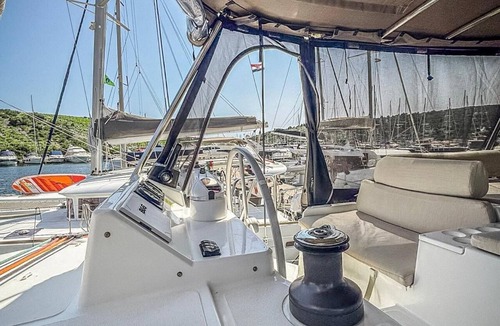 Primosten Boat Rental | Sun-Kissed Sailing Adventure in Sibenik, Croatia