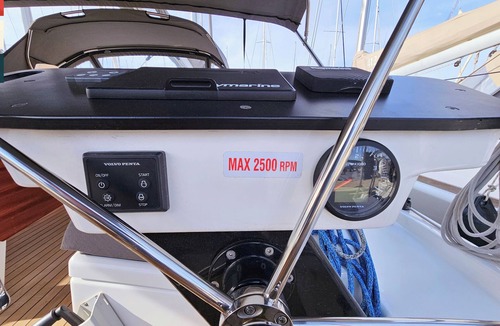 Rogoznica Boat Rental | Sun-Kissed Sailing Adventure in Sibenik, Croatia