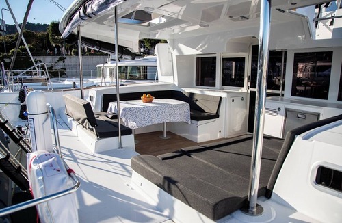 Rogoznica Boat Rental | Sun-Kissed Sailing Adventure in Sibenik, Croatia