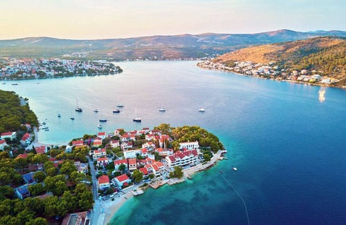 Rogoznica Boat Rental | Sun-Kissed Sailing Adventure in Sibenik, Croatia