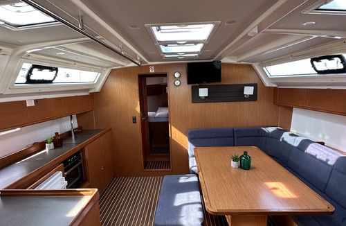 Drage Boat Rental | Sun-Kissed Sailing Adventure in Zadar, Croatia