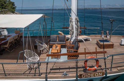 Split Boat Rental | Sun-Kissed Sailing Adventure in Split, Croatia