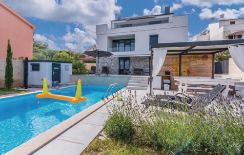 Kornic Villa | Sun & Sea Villa with a view