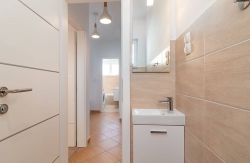 Okrug Gornji Apartment | Sun4Fun by Interhome