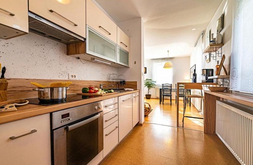 Obcina Brezovica Ski Chalet | Sunny Weekend Sauna House - Happy Rentals