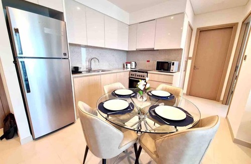 Downtown Dubai Apartment | Sunrise Homes - Fabulous 1 BR next to Dubai Mall Burj Khalifa and Fountains