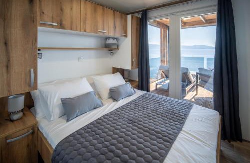 Novi Vinodolski House | Sunset Premium Camping