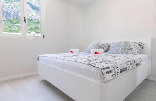 Gorinka Apartment | Sunset View Apartment