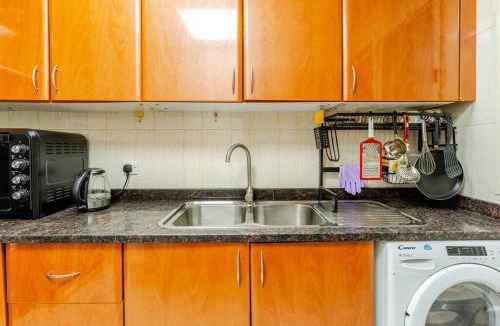 Rumailah Apartment | Super flat in Corniche tower