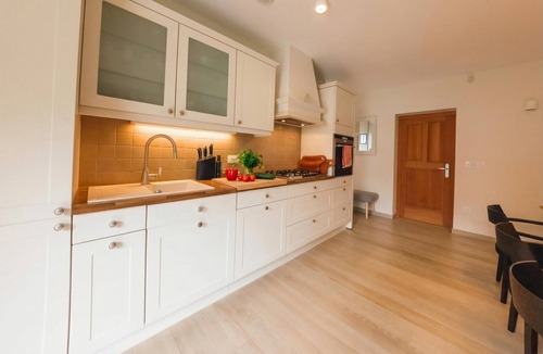 Metlika Ski Chalet | Tailor's House/w Sauna near Kolpa River, Gradac, Slovenia