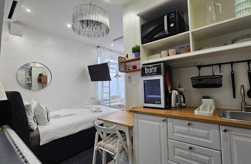 Ljubljana Apartment | Teeny tiny