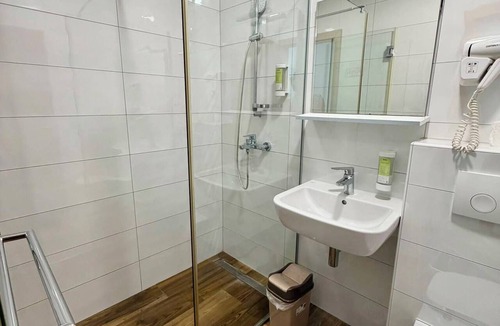 Velika Gorica Hotel | Terminal rooms Zagreb Airport