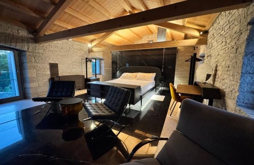 Tinjan Hotel | The B luxury countryside