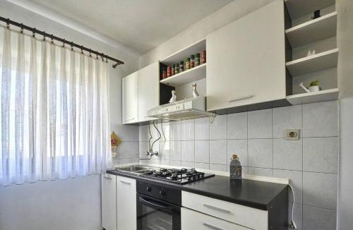 Stinjan Apartment | The Big Smile Apartments