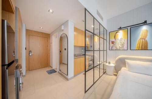 Sharjah Apartment | The Casa Lumo Studio by BlueCloud holidays