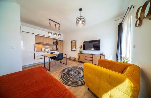 Sutivan Apartment | The Good Place