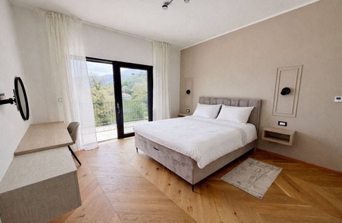 Opatija House | The Josefine. Villa with sea view surrounded by greenery
