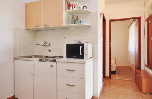 Seline House | This small but nice vacation house is located in Seline, between the sea and the mountains and close