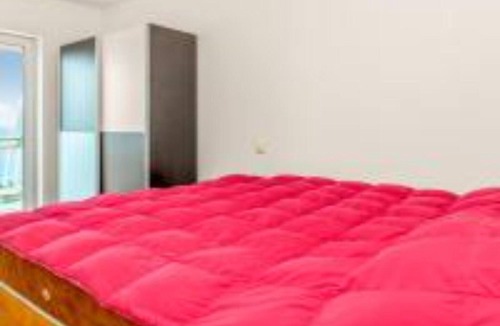 Crikvenica Apartment | Three Bedroom Apartment with Balcony and Sea View