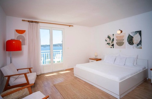 Kuciste Apartment | Three bedroom apartment near beach Orebić, Pelješac (A-27577-a)