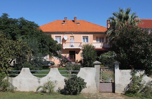 Privlaka Apartment | Three bedroom apartment with balcony Privlaka, Zadar (A-5747-d)