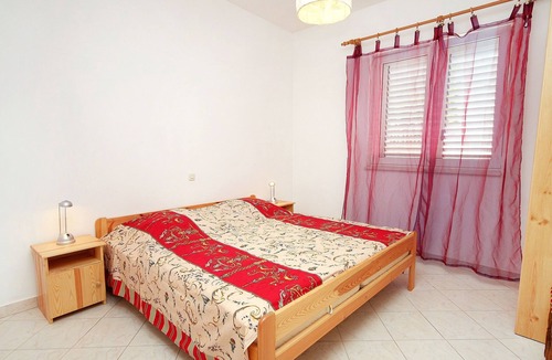Jezera Apartment | Three bedroom apartment with terrace and sea view Jezera, Murter (A-5057-a)