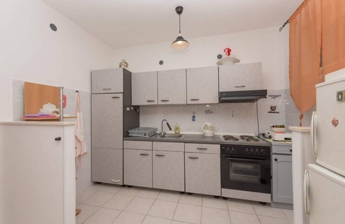 Tucepi Apartment | Three bedroom apartment with terrace Tučepi, Makarska (A-6856-b)