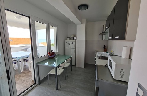 Diklo Apartment | Three bedroom apartment with terrace and sea view Zadar - Diklo, Zadar (A-23703-a)