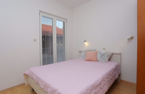 Brela Apartment | Three bedroom apartment with balcony Brela, Makarska (A-789-b)