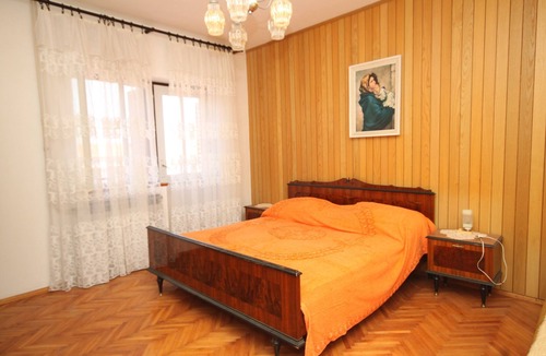 Kali Apartment | Three bedroom apartment with terrace and sea view Kali, Ugljan (A-8319-a)