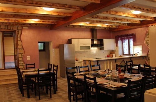 Vodnjan House | Three Bedroom Holiday Home with Private Pool