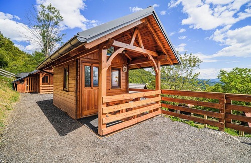 Kamnik Cottage | Tiny Panorama Cottages