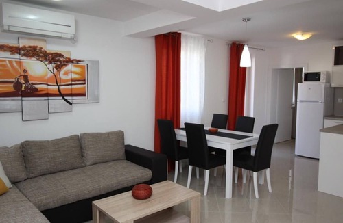Baska Apartment | Tolles Appartement in Baška mit Eigener Terrasse by Interhome