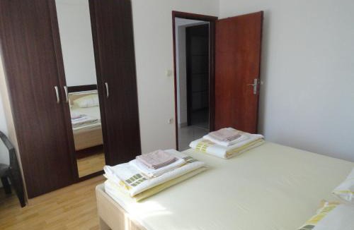 Rovinjsko Selo Apartment | Tona