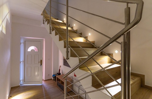 Ajdovscina Apartment | Tourist Farm Valic - Apartment and Winery