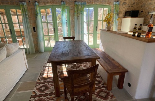 Tribalj Condo | Tranquil retreat close to the Mediterranean