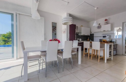Cove Osibova (Milna) Villa | Tremendous 3-bedroom Villa Casabianca with AC in charming Milna