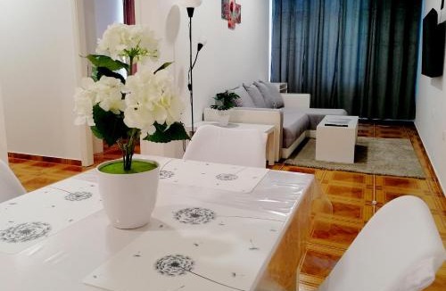 Imotski Apartment | TRI KRALJA - THREE KINGS Apartments in the center with private parking