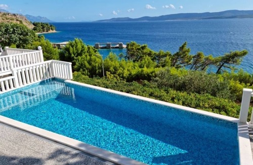 Lokva Rogoznica Apartment | Two bedroom apartment with a swimming pool Lokva Rogoznica, Omiš (A-25508-a)