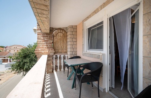 Biograd na Moru Apartment | Two bedroom apartment with balcony Biograd na Moru, Biograd (A-4305-a)