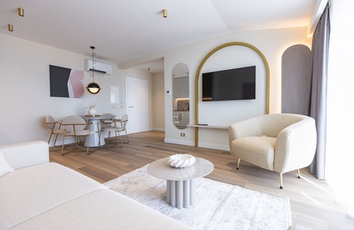 Baska Voda Apartment | Two bedroom apartment with balcony and sea view Baška Voda, Makarska (A-23601-d)