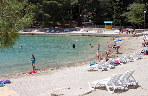 Cove Murtar Apartment | Two bedroom apartment with terrace and sea view Mali Lošinj, Lošinj (A-8006-b)
