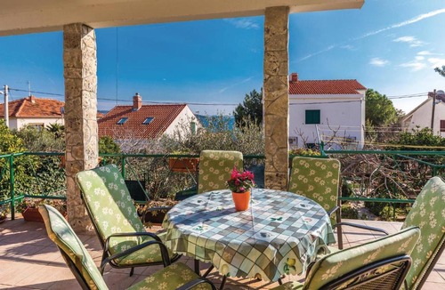 Seget Vranjica Apartment | Two-Bedroom Apartment In Seget Vranjica