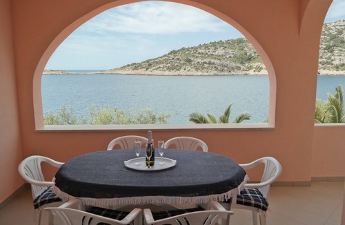 Razanj Apartment | Two bedroom apartment near beach Ražanj, Rogoznica (A-12280-c)