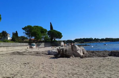 Zambratija Apartment | Two Bedroom Apartment with Terrace and Garden
