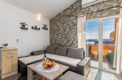 Cesarica Apartment | Two bedroom apartment near beach Ribarica, Karlobag (A-17885-a)